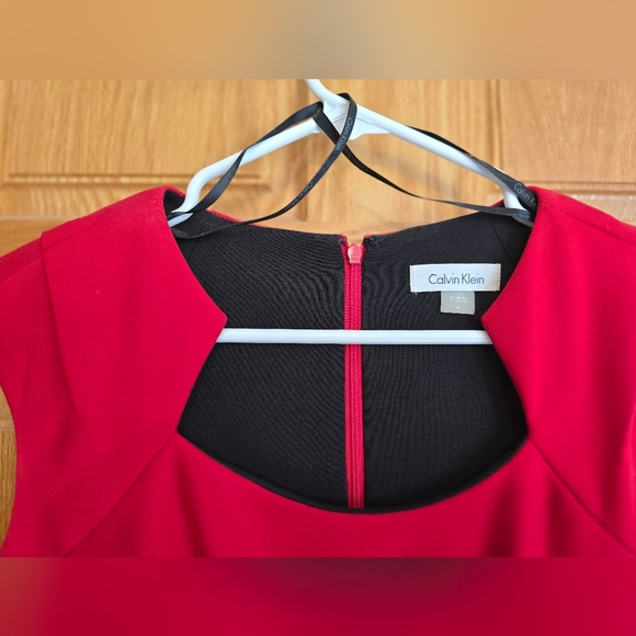 Calvin Klein red dress, size 4 - Picture 2 of 4